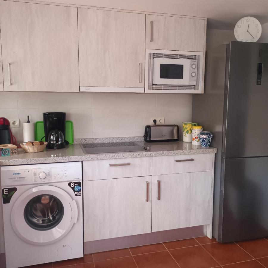 Apartamento Bambadela La Cala Del Moral Luaran gambar