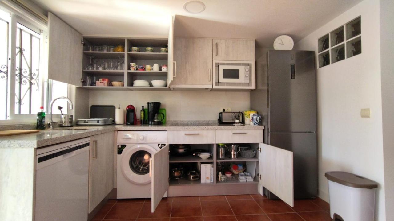Apartamento Bambadela La Cala Del Moral Luaran gambar